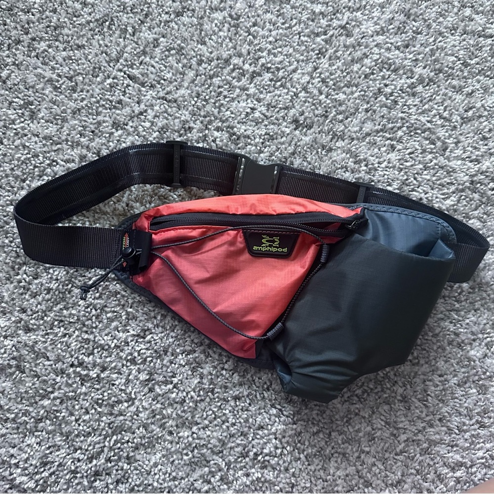 Amphipod Profile-Lite hydration runner’s waist belt bag, like new